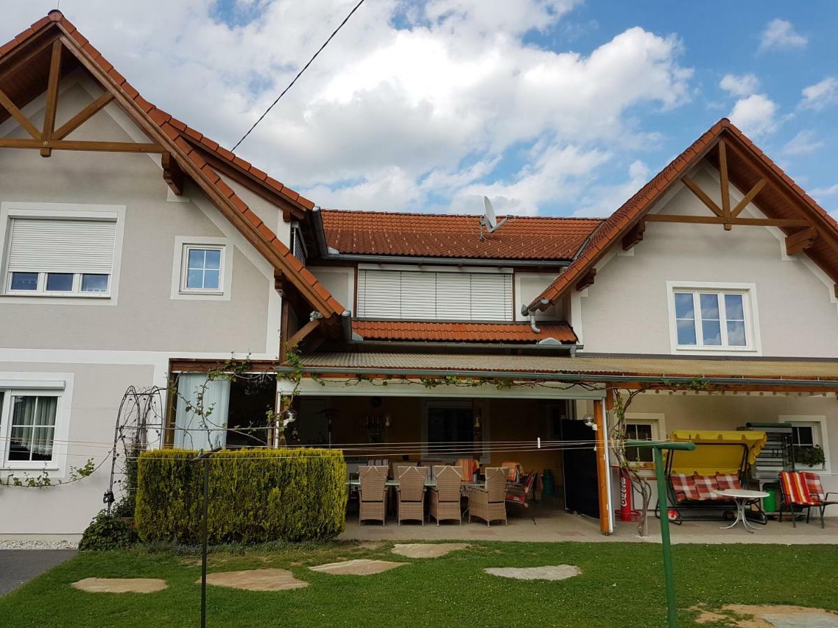 Pension Altmann Sankt Magdalena Extérieur photo